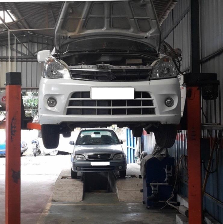 Automobile Service Station - Image 5