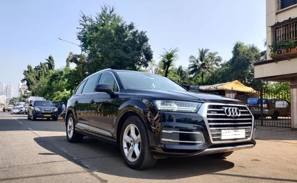 2017 Audi Q7 - Image 2