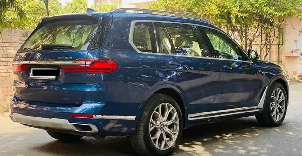 2019 BMW X7 - Image 3
