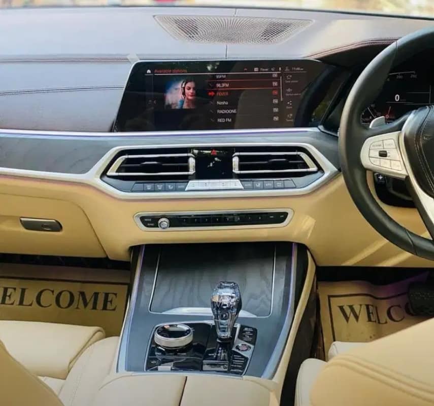 2019 BMW X7 - Image 5