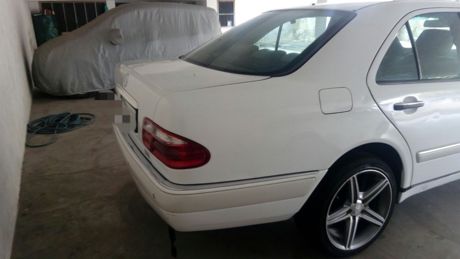 1997 Mercedes E300 - Image 2